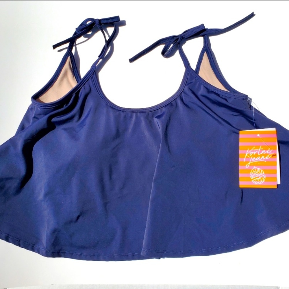 Navy Kourtni Jean top size XL.